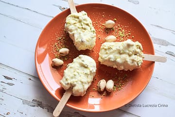 gelati al pistacchio e cioccolato bianco