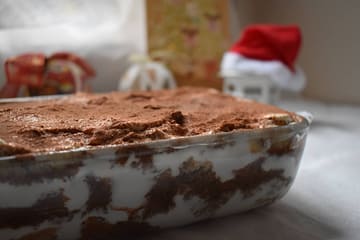 tiramisù di pandoro e ricotta light