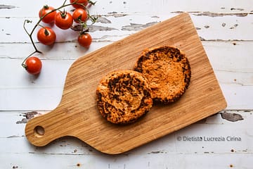 burger di tofu alla mediterranea