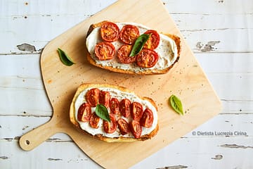bruschetta estiva con pomodorini